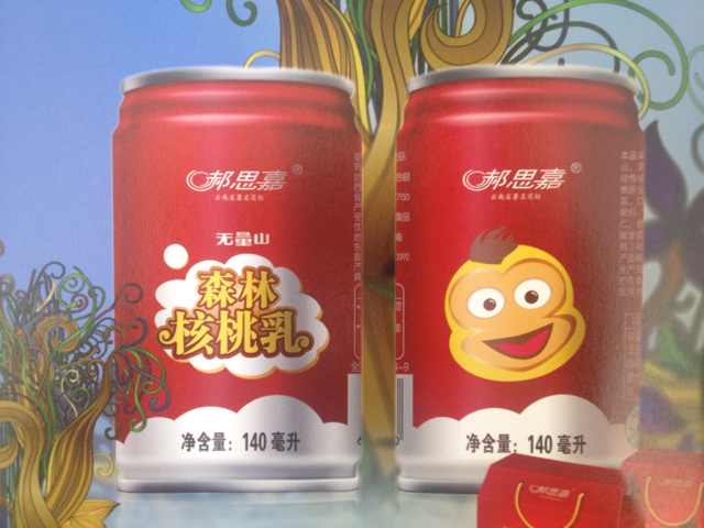 郝思嘉森林核桃乳植物蛋白饮料