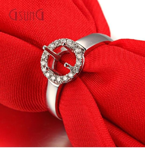 GSUNGPT950铂金钻戒女四爪白18K金求婚结婚钻石戒指裸钻定制