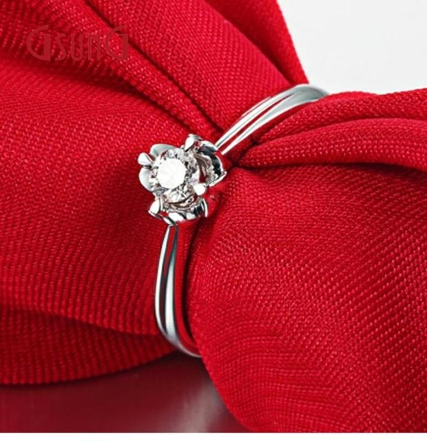 GSUNG白18K金单镶钻石结婚求婚戒指裸钻显大珠宝手饰铂金钻石指环