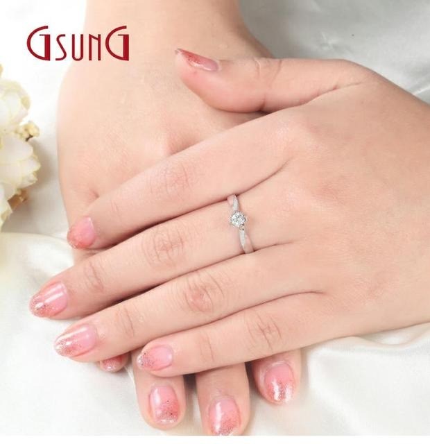 GSUNG白/玫瑰18K金钻戒女钻石戒指时尚结婚戒指PT铂金镶钻指环