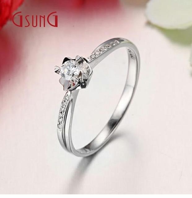 GSUNG白金18K钻石戒指女求婚结婚指环铂金PT950群镶排钻女款戒子