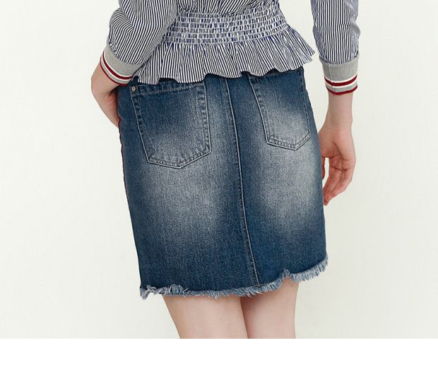 预售-音儿 2017秋季新款 梅花印花松紧下摆女上衣8C57370590