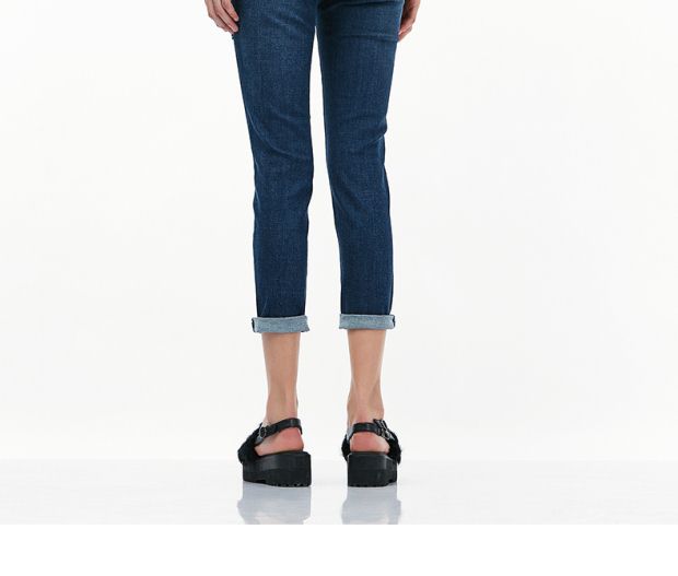 YINER音儿 2017秋季 时尚磨皮破洞字母修身铅笔裤8C57320020