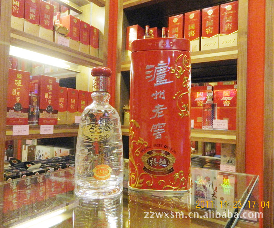 铁盒装泸州老窖金奖特曲泸州老窖特曲铁盒红装50度500ml