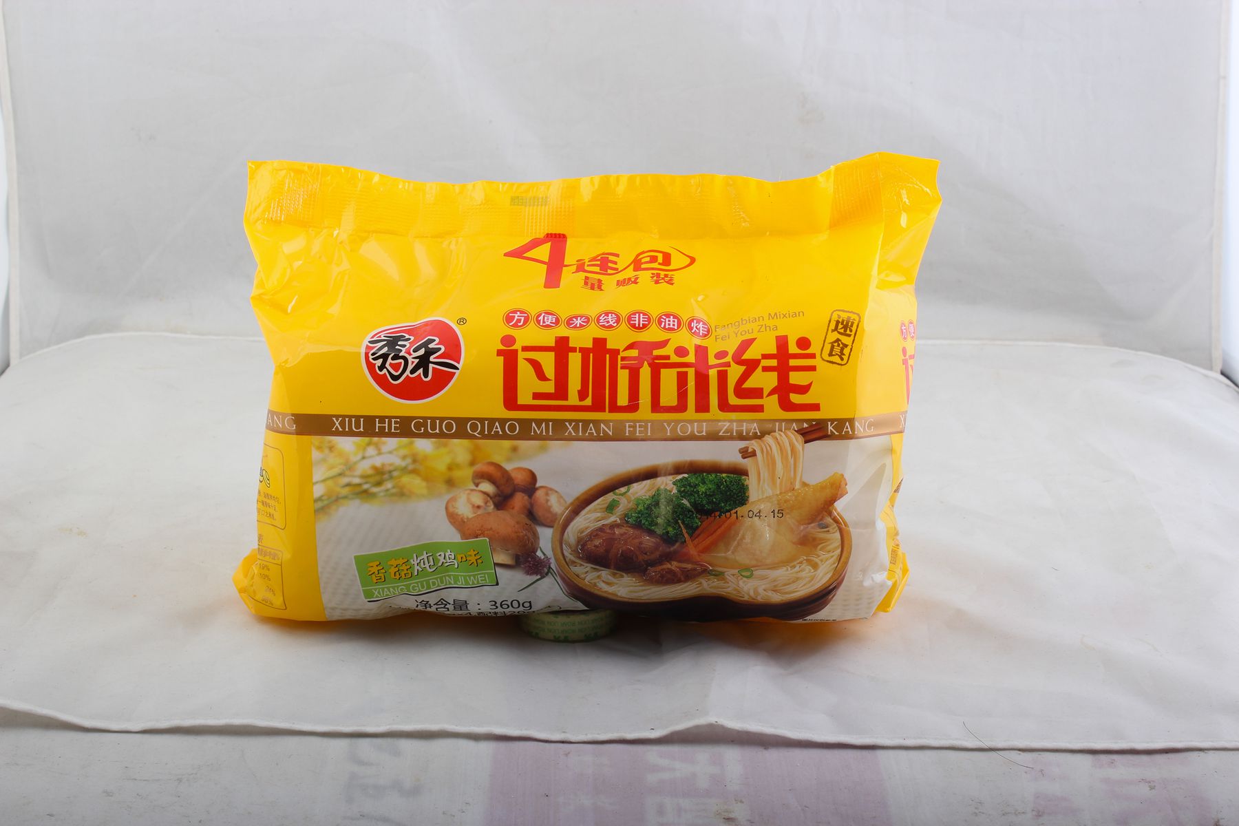 秀禾四袋装香菇炖鸡过桥米线