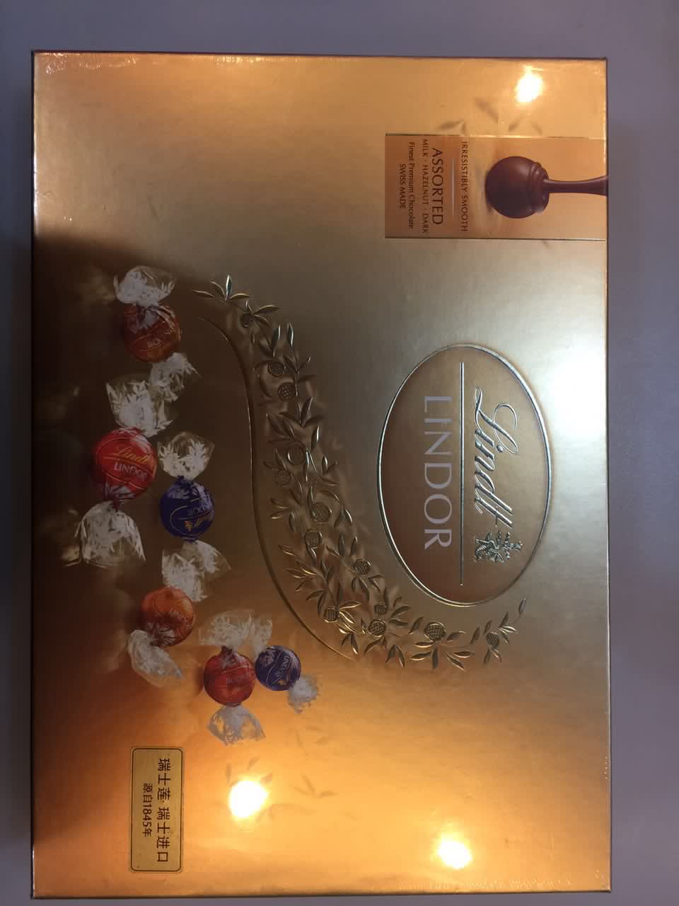 瑞士莲软心精选巧克力 - 22粒装礼盒